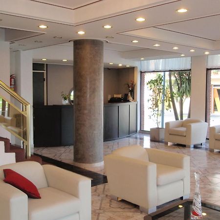 Montecarlo Hotel & Apart مار ديل بلاتا المظهر الخارجي الصورة