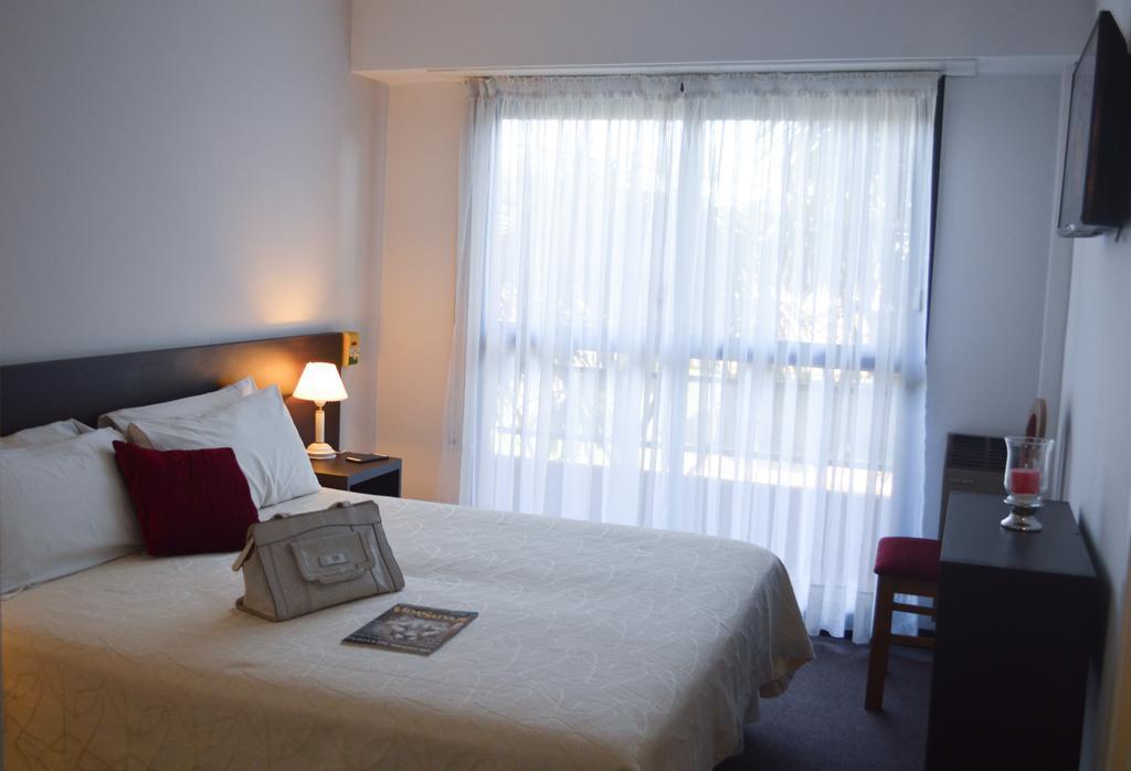 Montecarlo Hotel & Apart مار ديل بلاتا المظهر الخارجي الصورة
